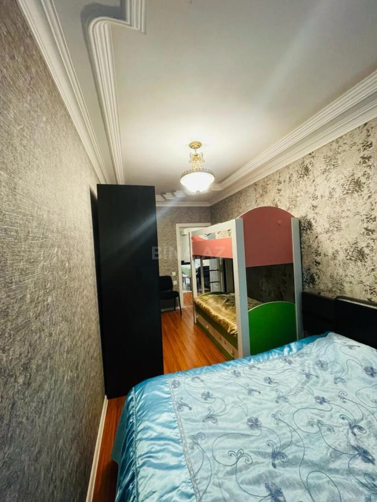 Satılır 2 otaqlı mənzil 55 m²