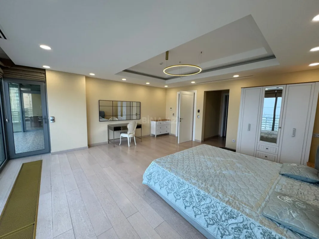Kirayə verilir 4 otaqlı mənzil 325 m²