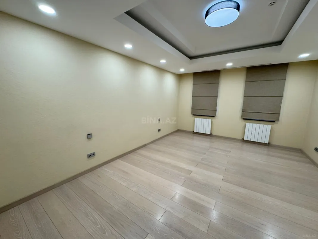 Kirayə verilir 4 otaqlı mənzil 325 m²