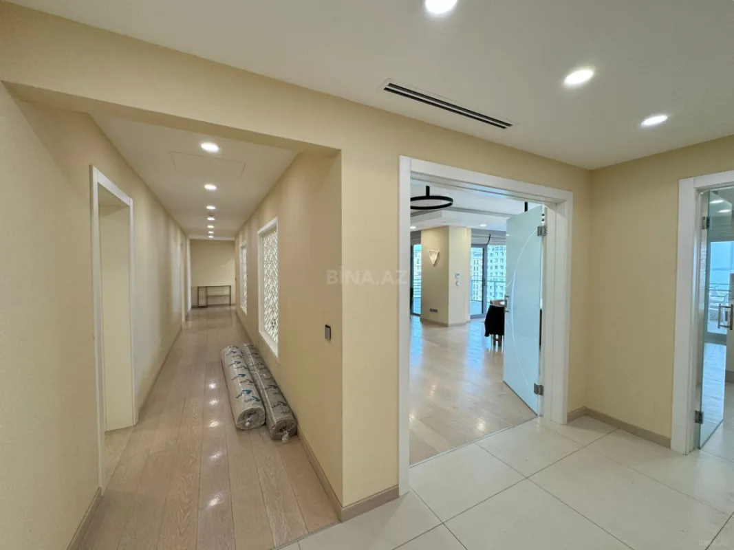 Kirayə verilir 4 otaqlı mənzil 325 m²