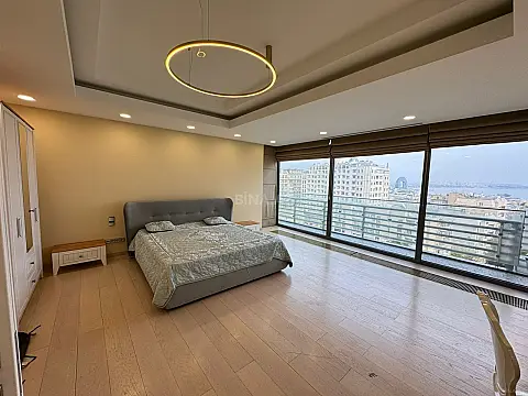 Kirayə verilir 4 otaqlı mənzil 325 m²