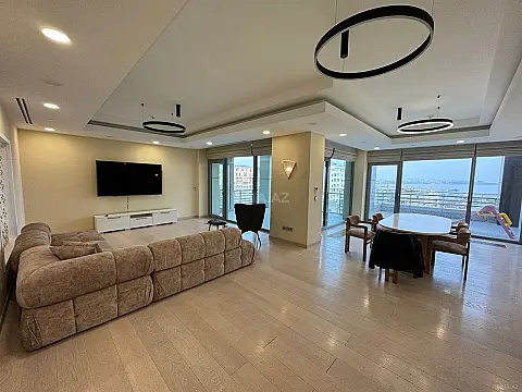 Kirayə verilir 4 otaqlı mənzil 325 m² — Bakı 4 otaq 325.00 m²