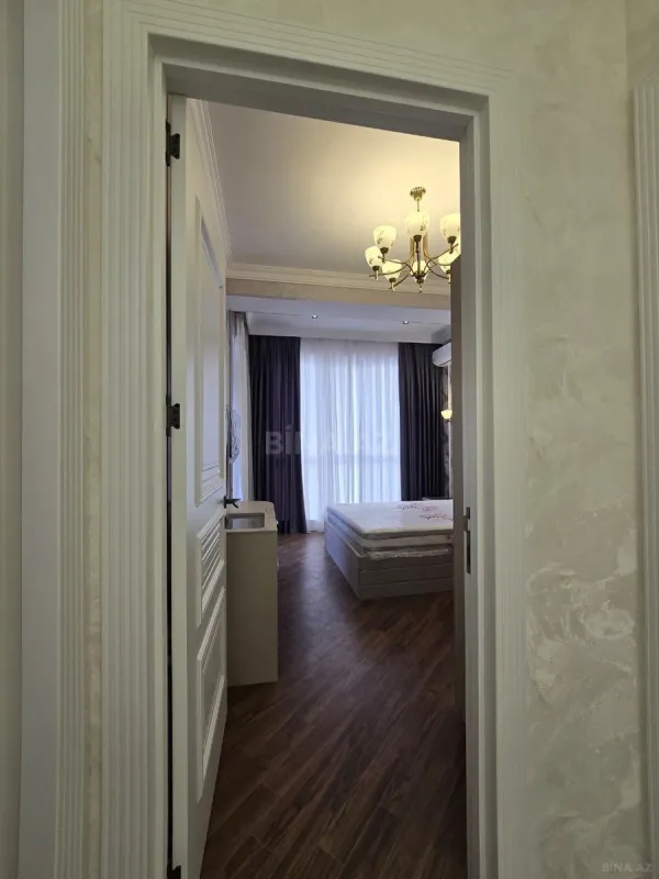 Kirayə verilir 3 otaqlı mənzil 98 m²