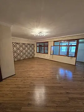 Satılır 3 otaqlı mənzil 110 m²