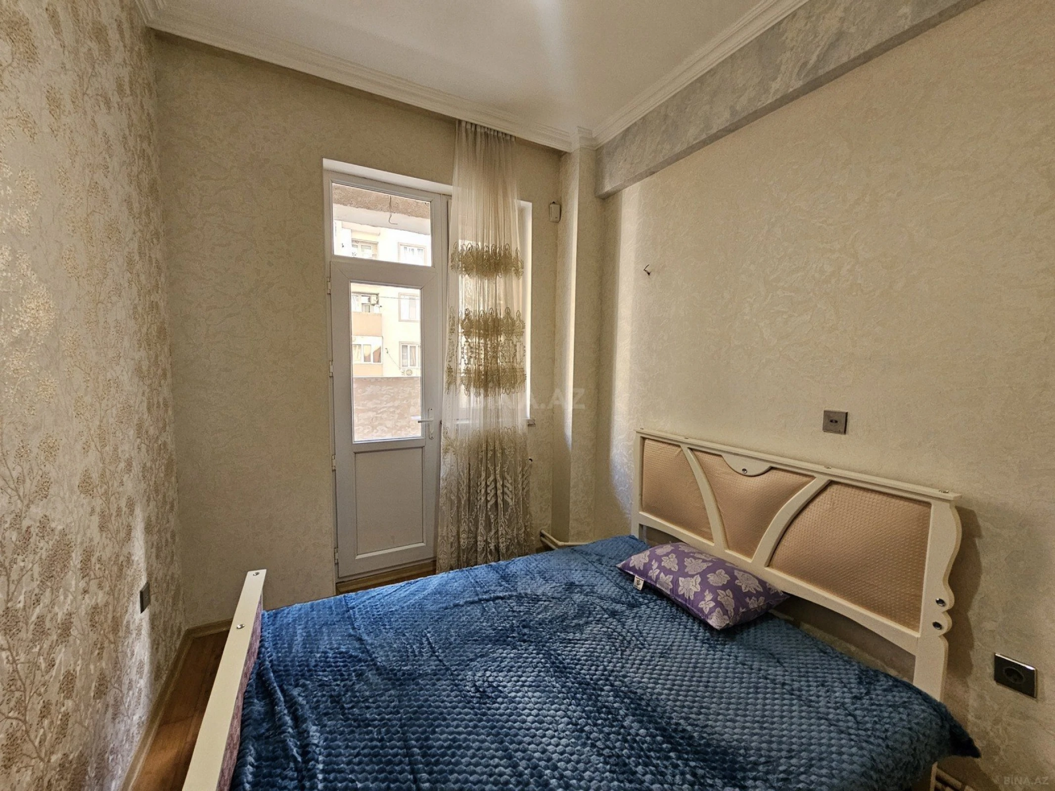 Satılır 2 otaqlı mənzil 42 m²