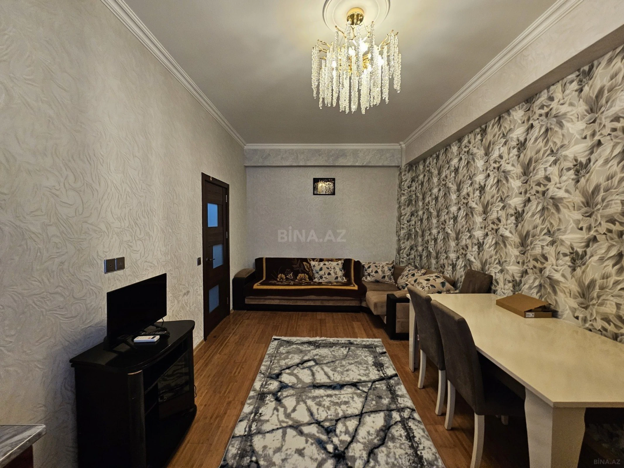 Satılır 2 otaqlı mənzil 42 m²