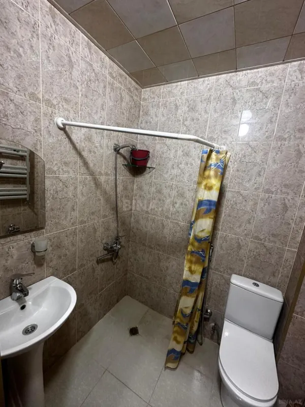 Kirayə verilir 2 otaqlı mənzil 60 m²