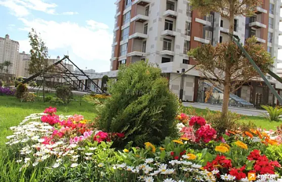 Satılır 2 otaqlı mənzil 47 m²