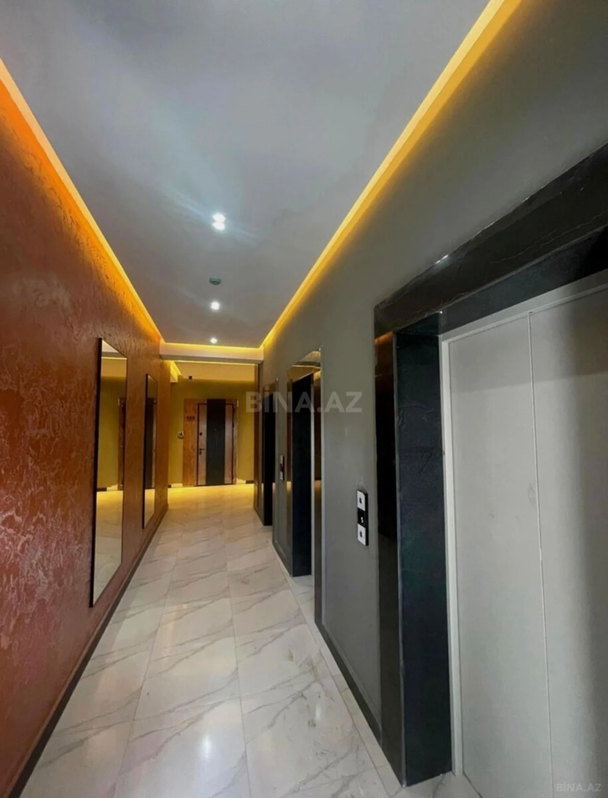 Satılır 2 otaqlı mənzil 47 m²