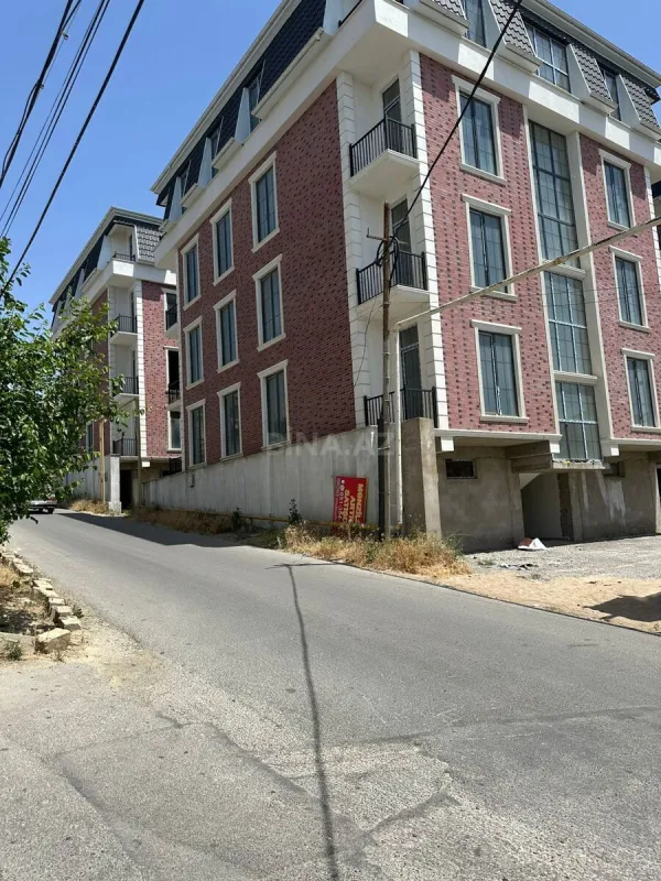 Satılır 2 otaqlı mənzil 58 m²