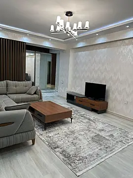 Satılır 3 otaqlı mənzil 115 m²