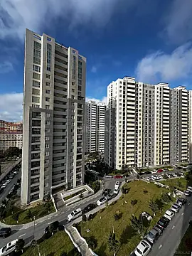 Satılır 3 otaqlı mənzil 128 m²