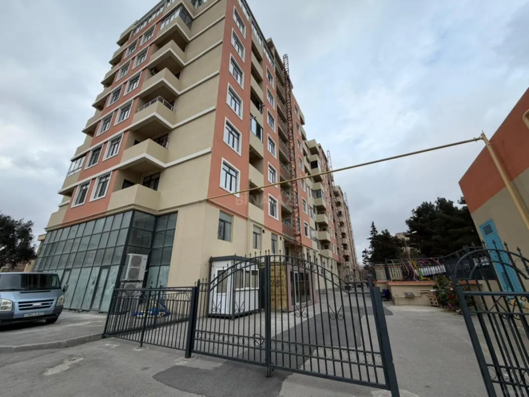 Satılır 3 otaqlı mənzil 100 m²