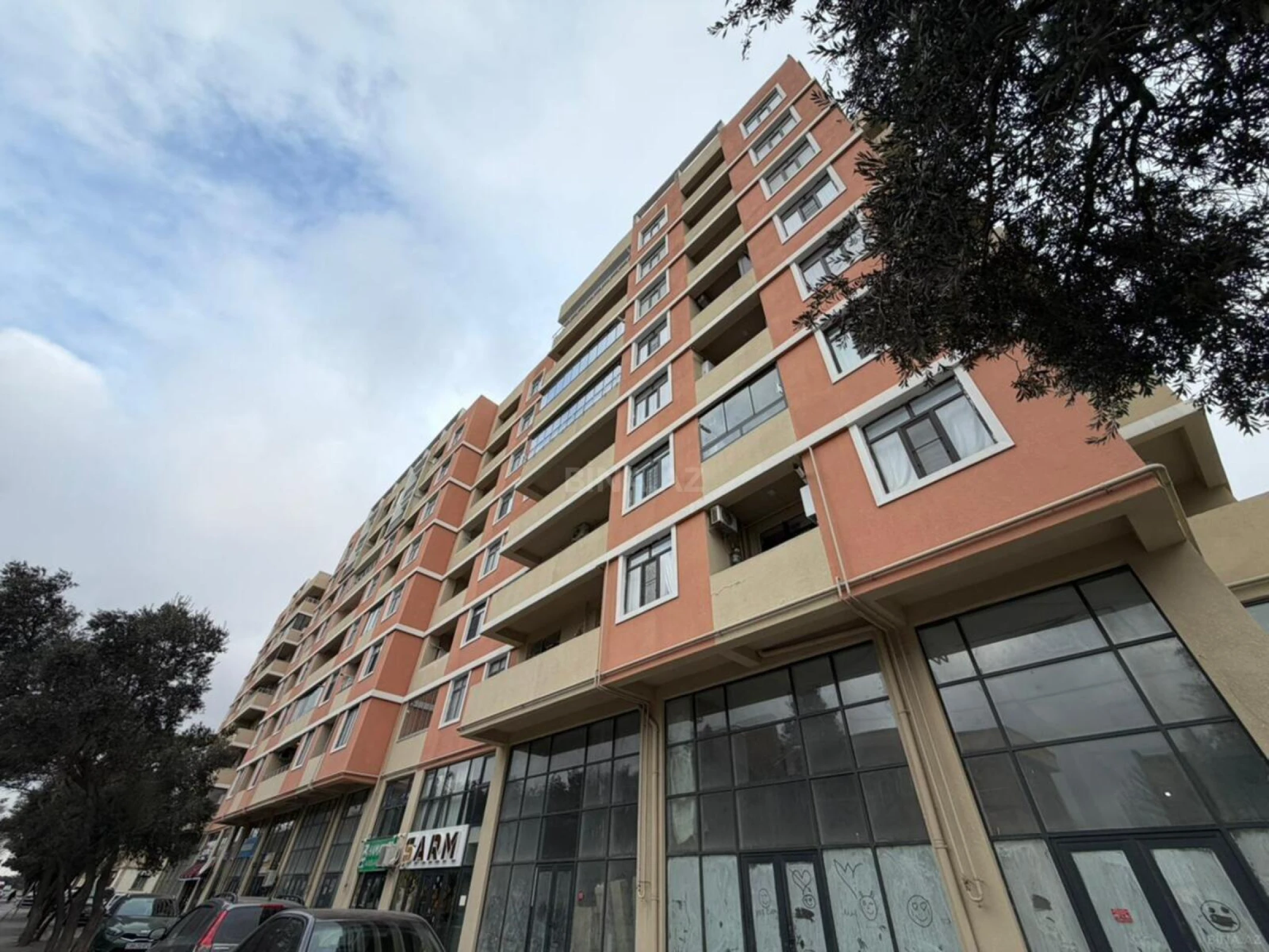 Satılır 3 otaqlı mənzil 100 m²