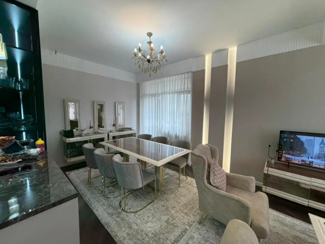 Satılır 3 otaqlı mənzil 100 m²