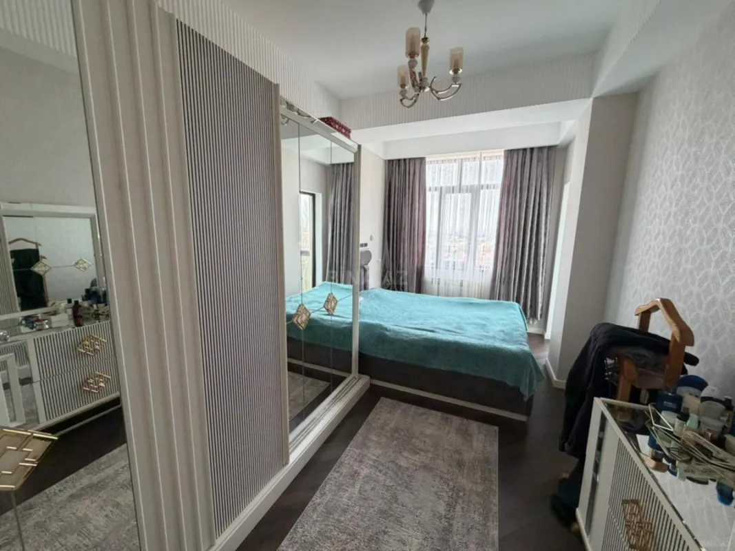 Satılır 3 otaqlı mənzil 100 m²