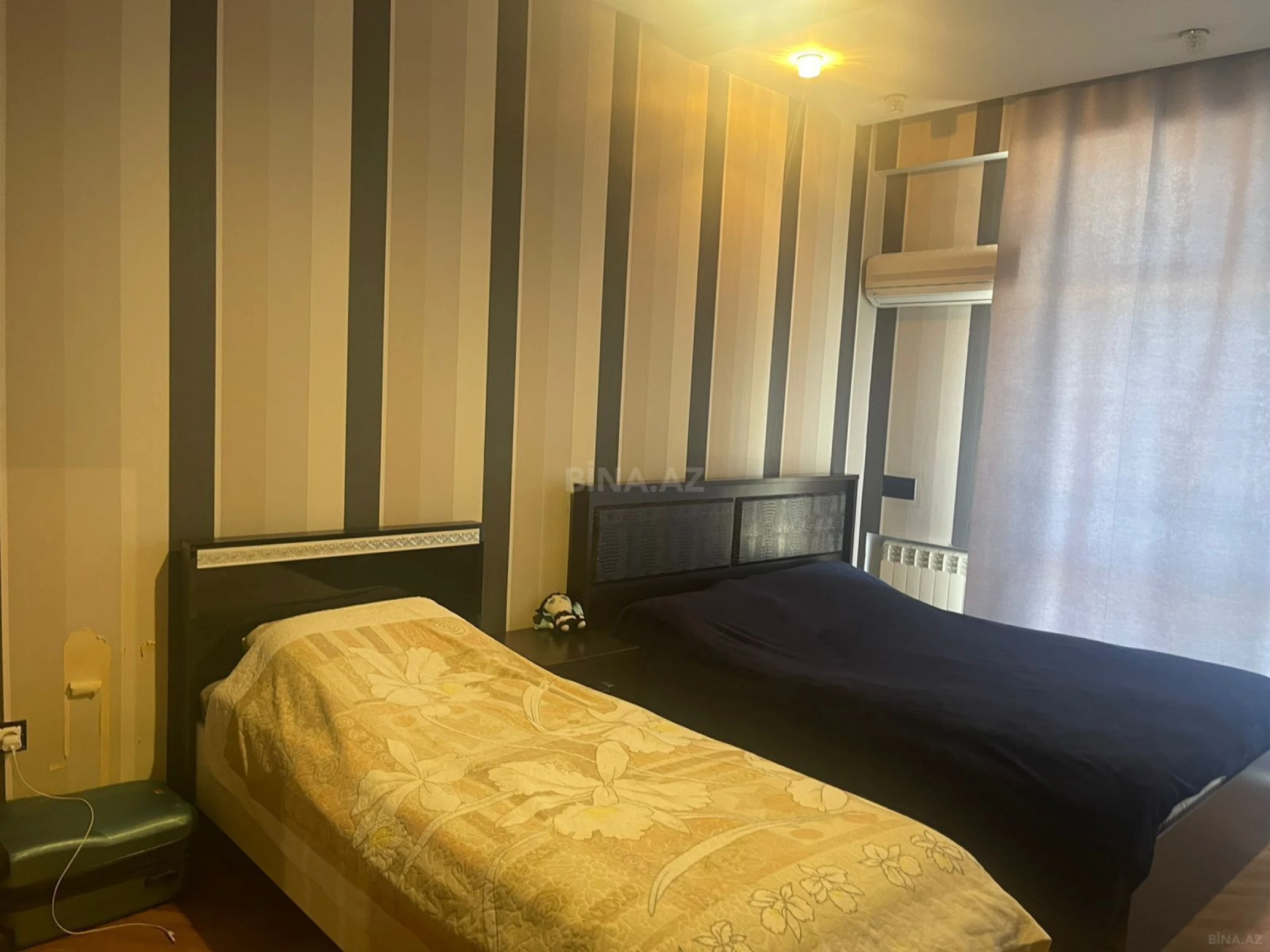 Satılır 2 otaqlı mənzil 82 m²