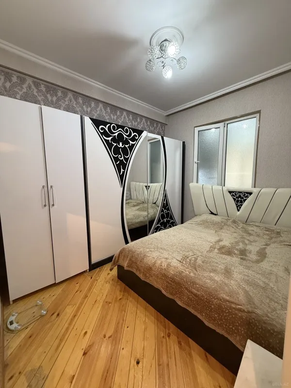 Satılır 3 otaqlı mənzil 65 m²