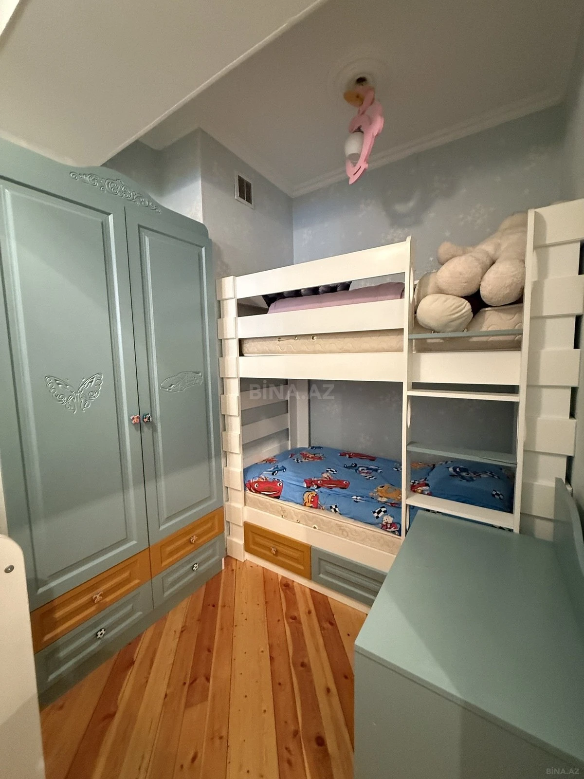 Satılır 3 otaqlı mənzil 65 m²