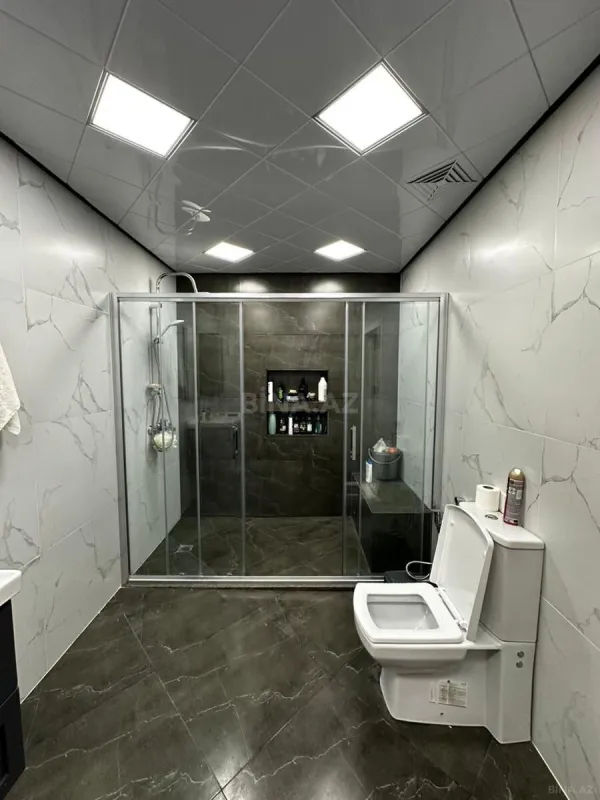 Satılır 2 otaqlı mənzil 88 m²