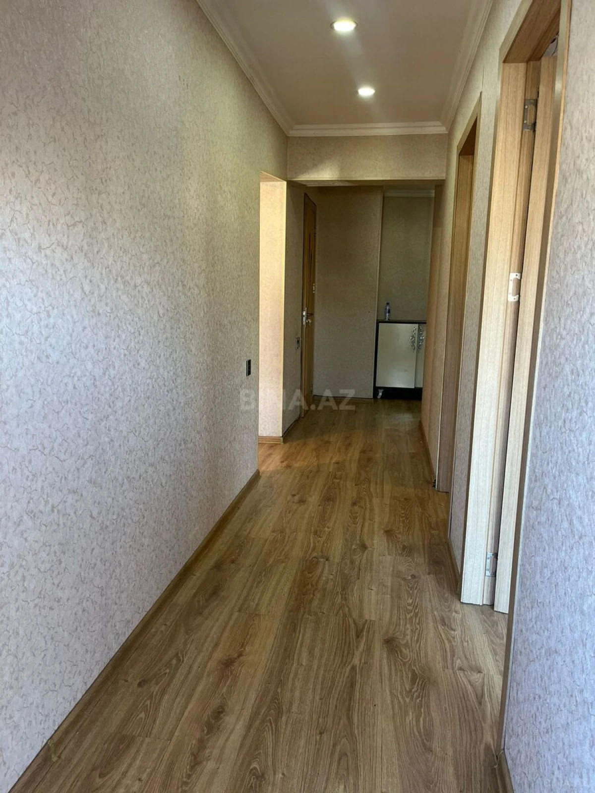 Satılır 3 otaqlı mənzil 70 m²