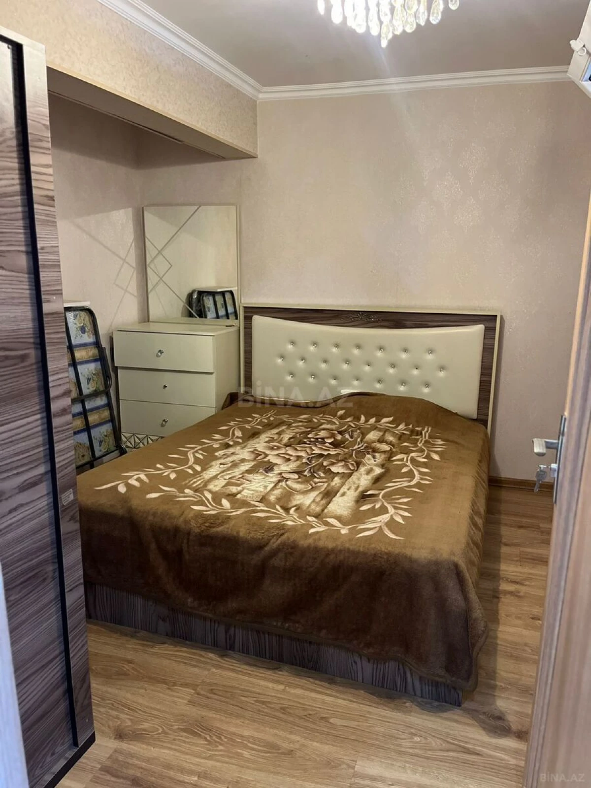Satılır 3 otaqlı mənzil 70 m²