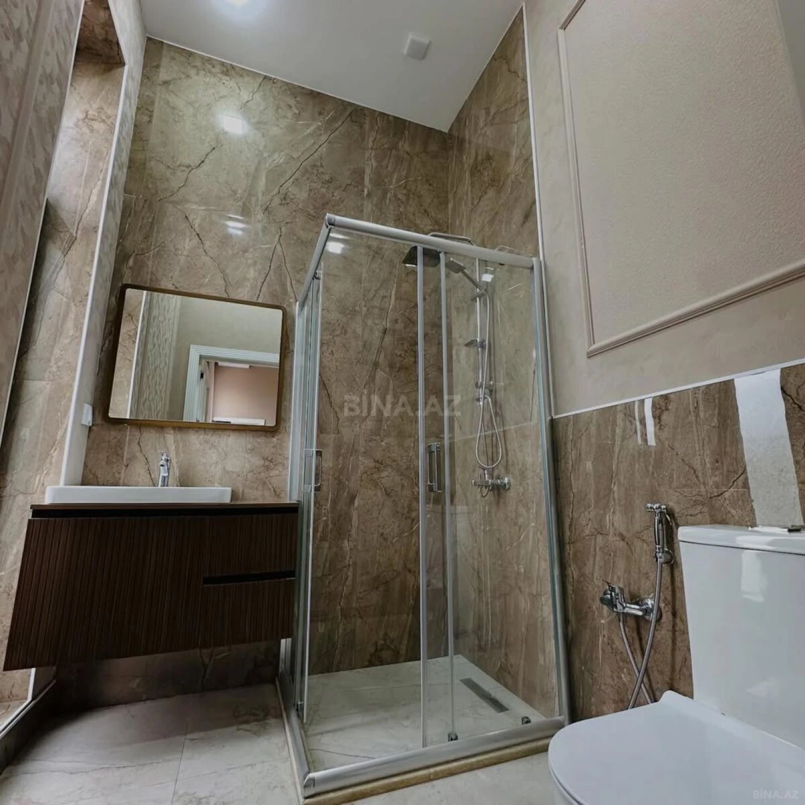 Kirayə verilir 4 otaqlı həyət evi 360 m²