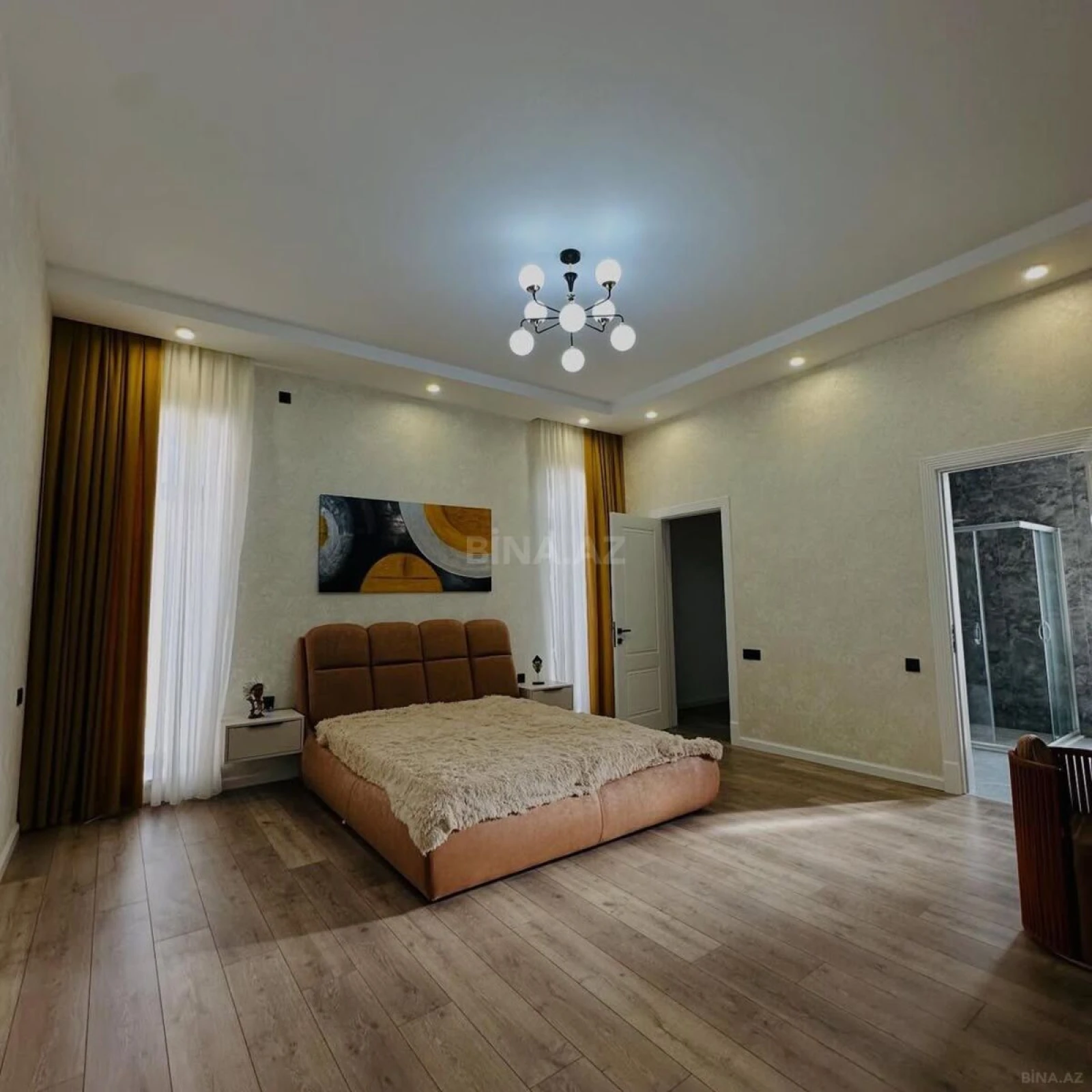 Kirayə verilir 4 otaqlı həyət evi 360 m²