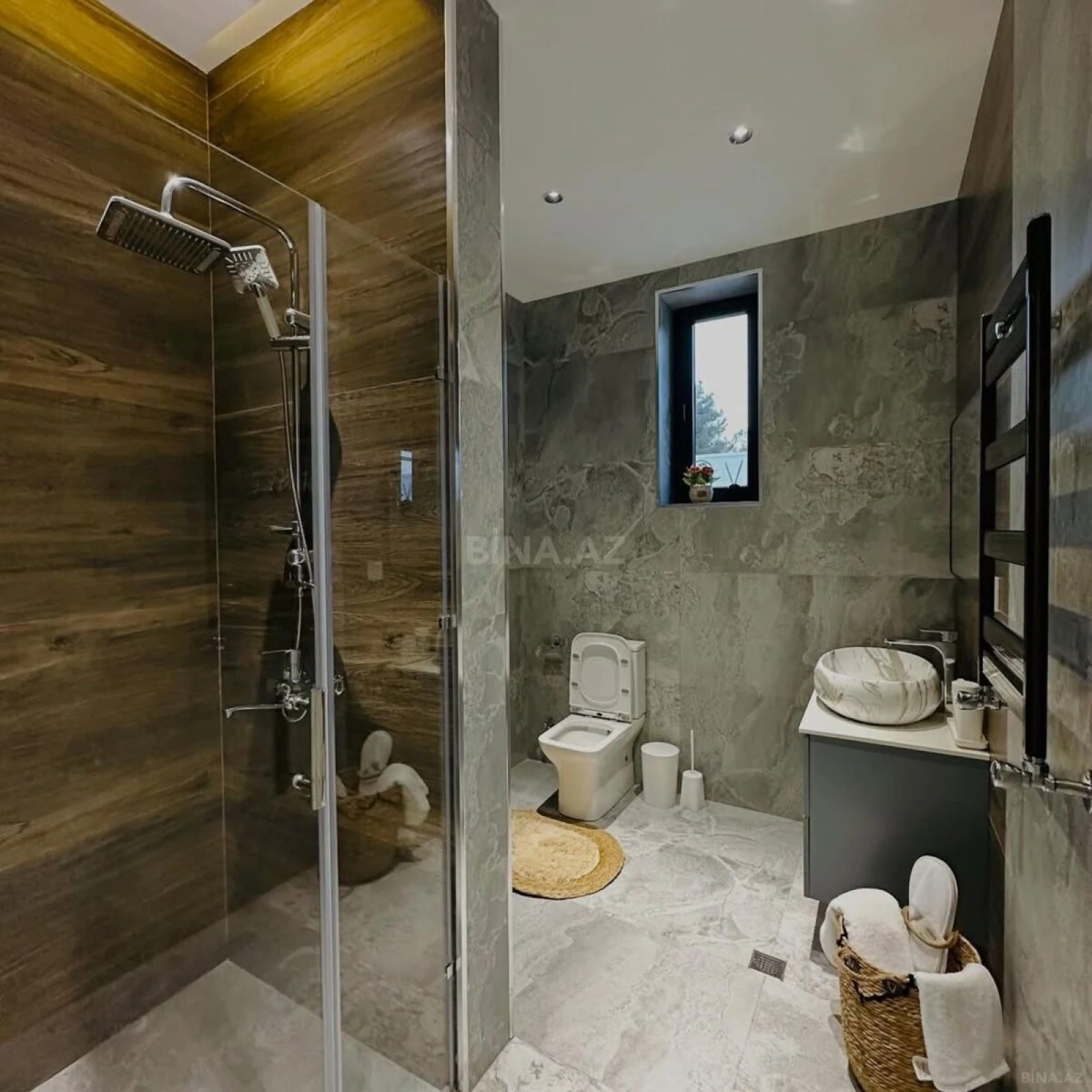 Kirayə verilir 4 otaqlı həyət evi 360 m²