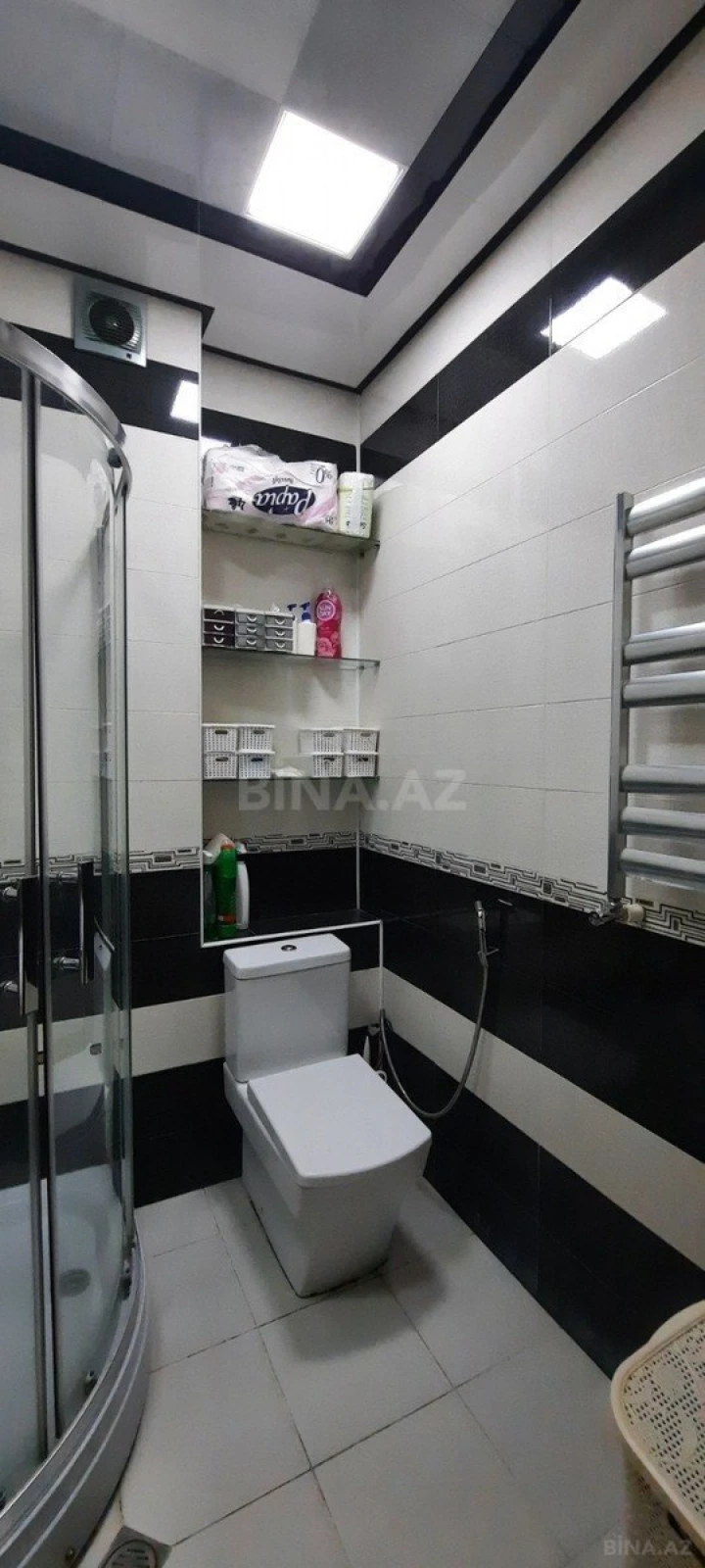 Satılır 4 otaqlı mənzil 120 m²