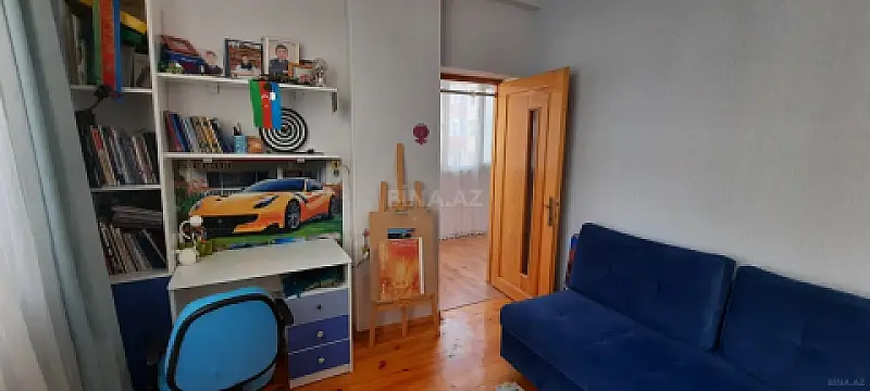 Satılır 4 otaqlı mənzil 120 m²