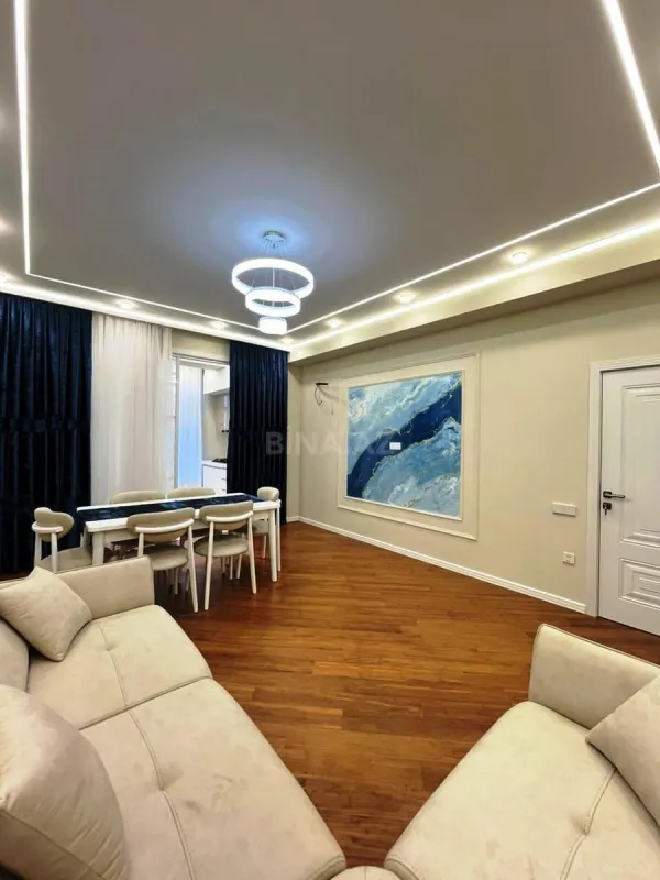 Satılır 2 otaqlı mənzil 68.5 m²