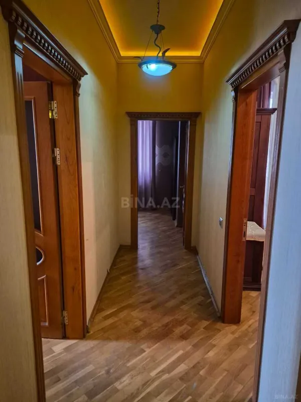 Kirayə verilir 3 otaqlı mənzil 148 m²