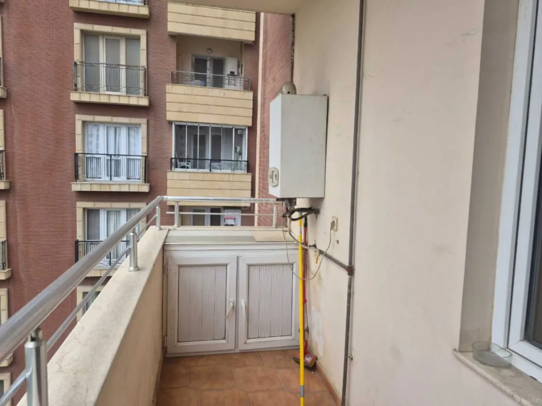 Kirayə verilir 3 otaqlı mənzil 148 m²