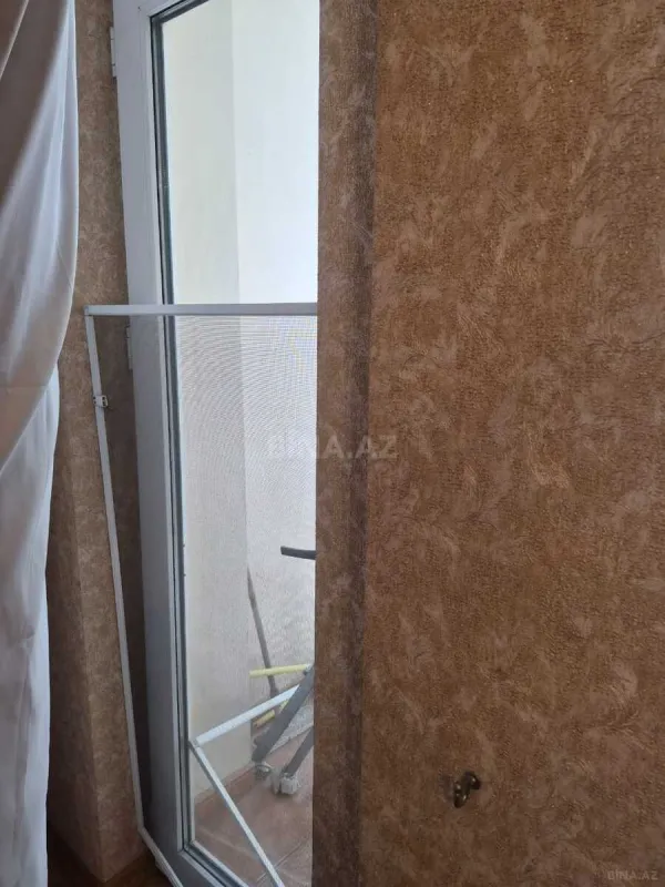 Kirayə verilir 3 otaqlı mənzil 148 m²