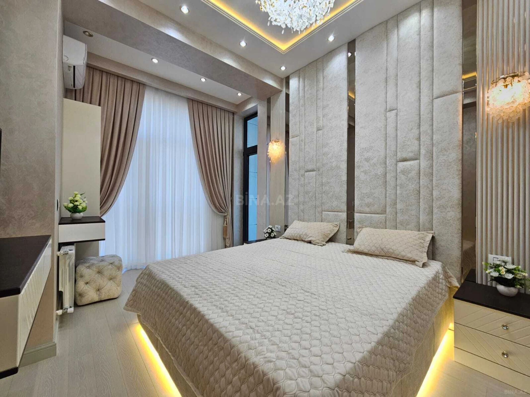 Satılır 3 otaqlı mənzil 120 m²
