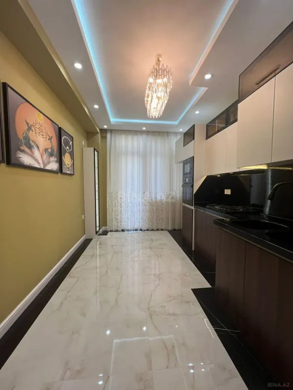Satılır 3 otaqlı mənzil 120 m²