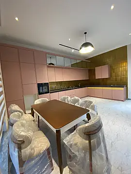 Kirayə verilir 5 otaqlı həyət evi 360 m²