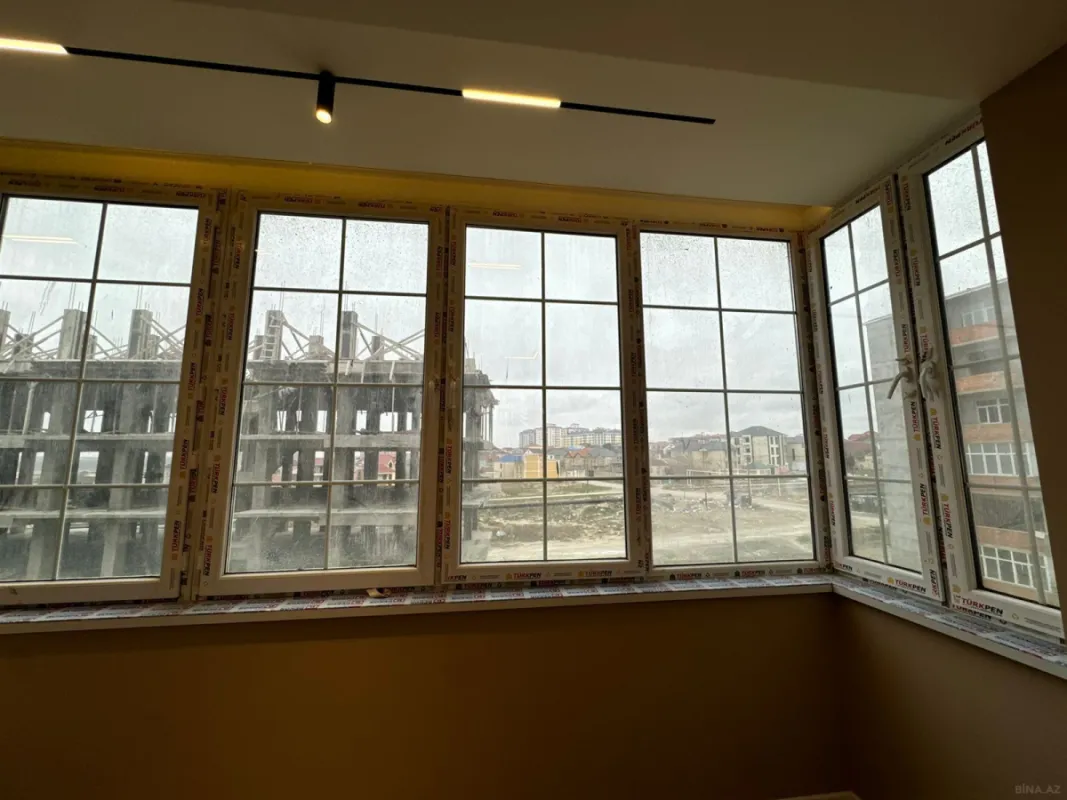 Satılır 3 otaqlı mənzil 73 m²