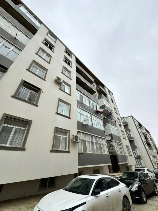 Satılır 3 otaqlı mənzil 73 m²