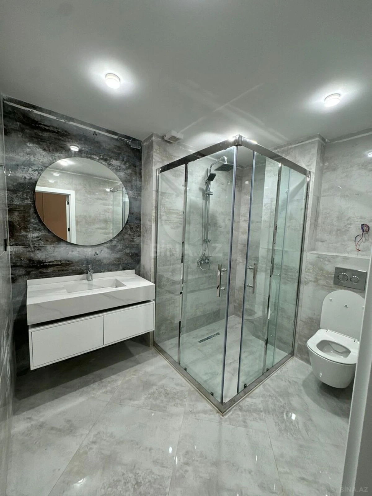 Satılır 3 otaqlı mənzil 73 m²