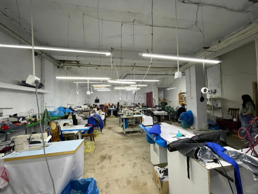 Satılır obyekt 511 m²