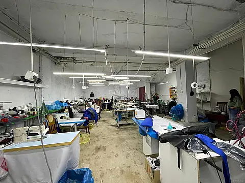 Satılır obyekt 511 m² — Bakı 511.00 m²