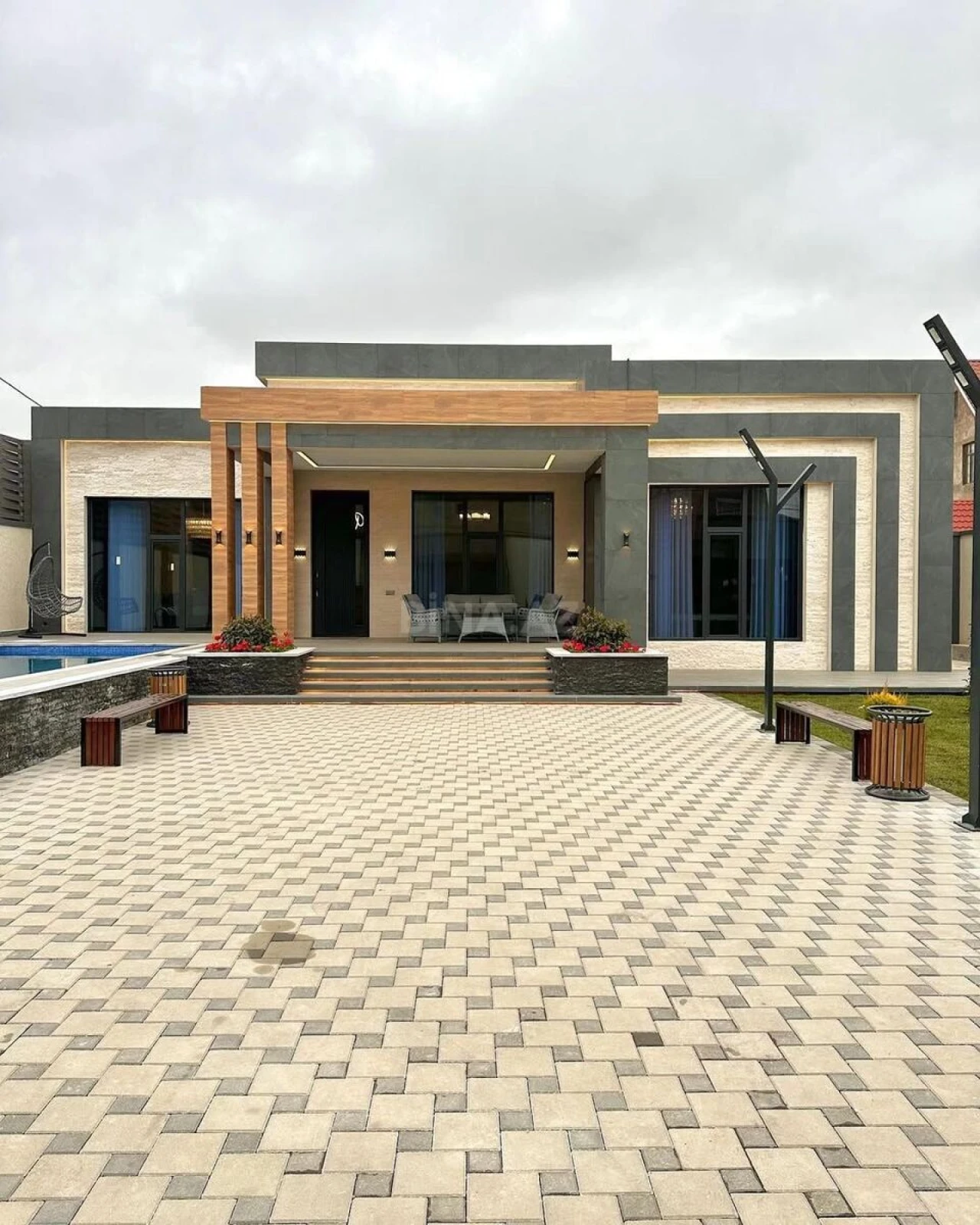 Kirayə verilir 4 otaqlı həyət evi 360 m²