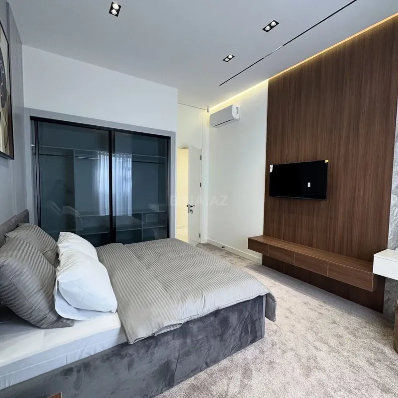 Kirayə verilir 4 otaqlı həyət evi 360 m²