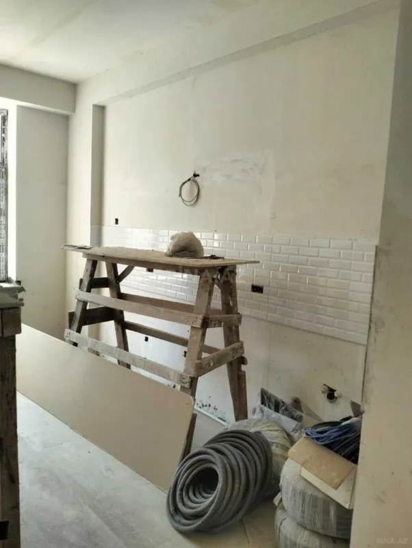 Satılır 3 otaqlı mənzil 129 m²