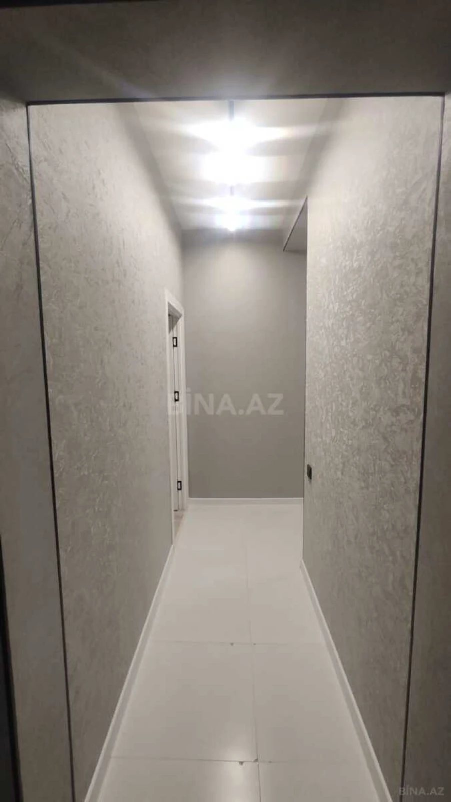 Satılır 2 otaqlı mənzil 62.3 m²
