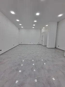 Kirayə verilir obyekt 65 m²