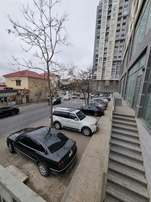 Kirayə verilir obyekt 65 m²