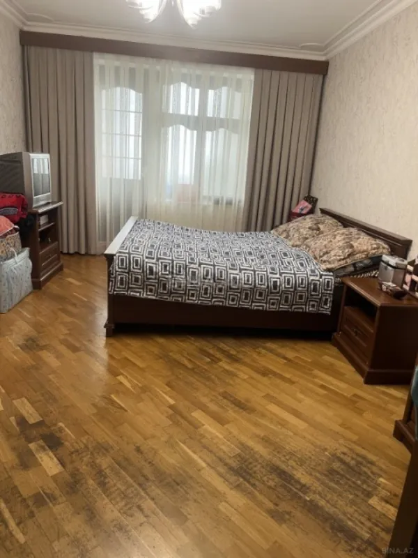 Satılır 3 otaqlı mənzil 75 m²